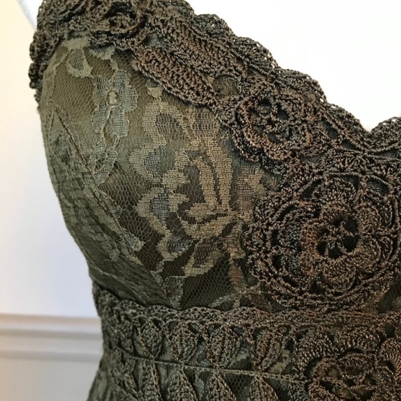 Sue Wong Olive Green Floral Crochet Lace Midi Dress Pleated 2 Formal - Picture 4 of 8